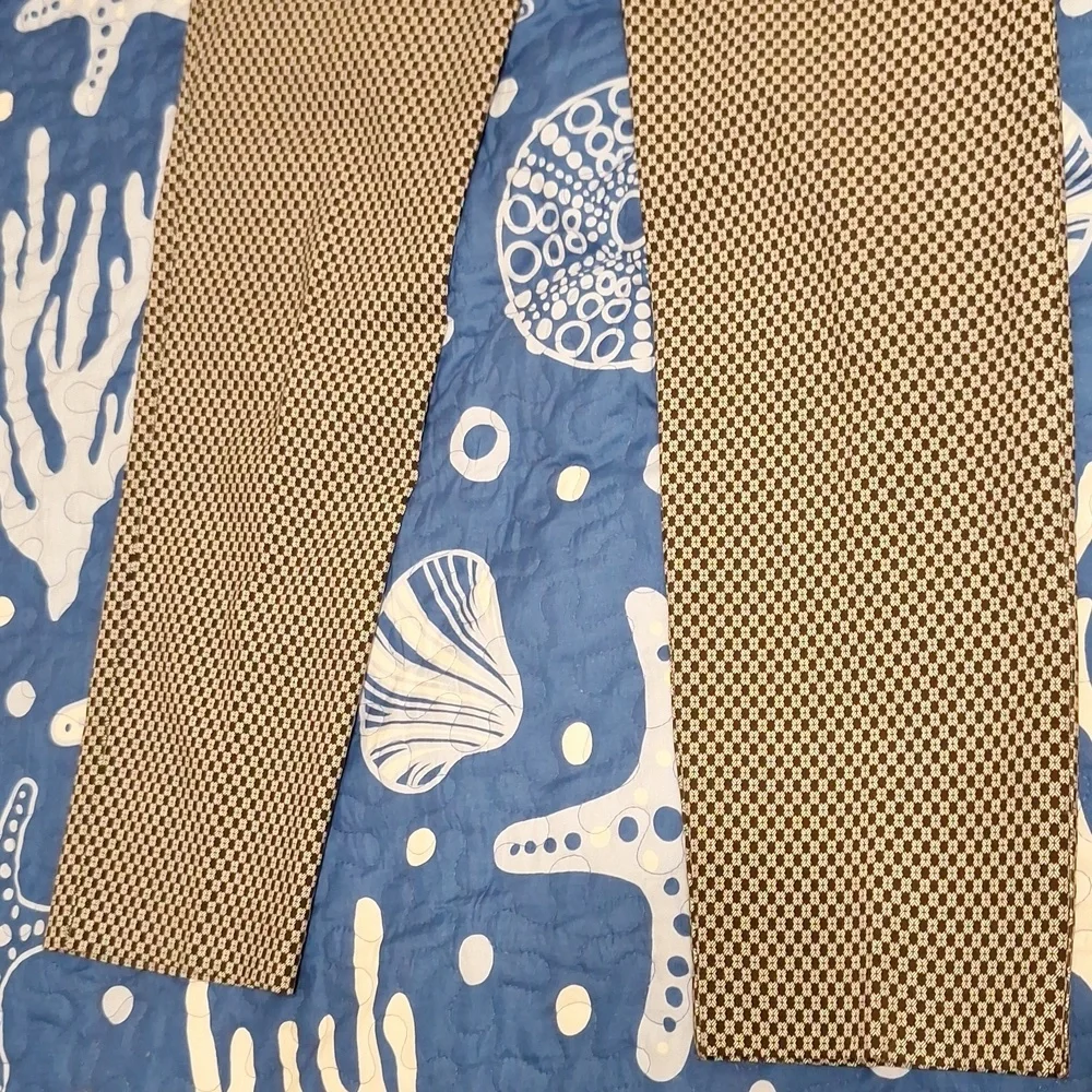 Kaari Blue chic geometric
